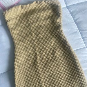 PrettyLittleThing Quilted Bandeau Bodycon Dress